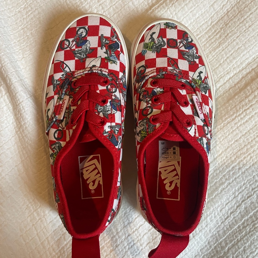 Toddler shoes slip-on